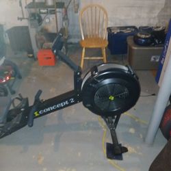 Concept 2 Rowing Machine 