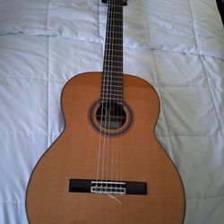 Guitar Cordoba
