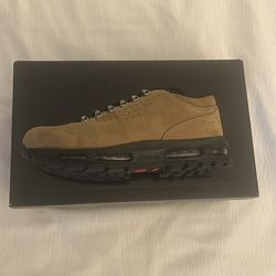 Nike Air Max Goadome Low size 11.5