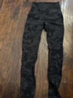 Lululemon Talla 4