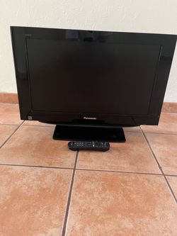 Panasonic Viera 26” LED Black TV TC-26LX85