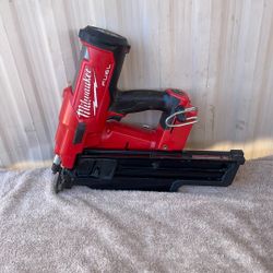 Milwaukee M18 FUEL 3-1/2 in. 18-Volt 21-Degree Lithium-Ion Brushless Cordless Framing Nailer (Tool-Only)