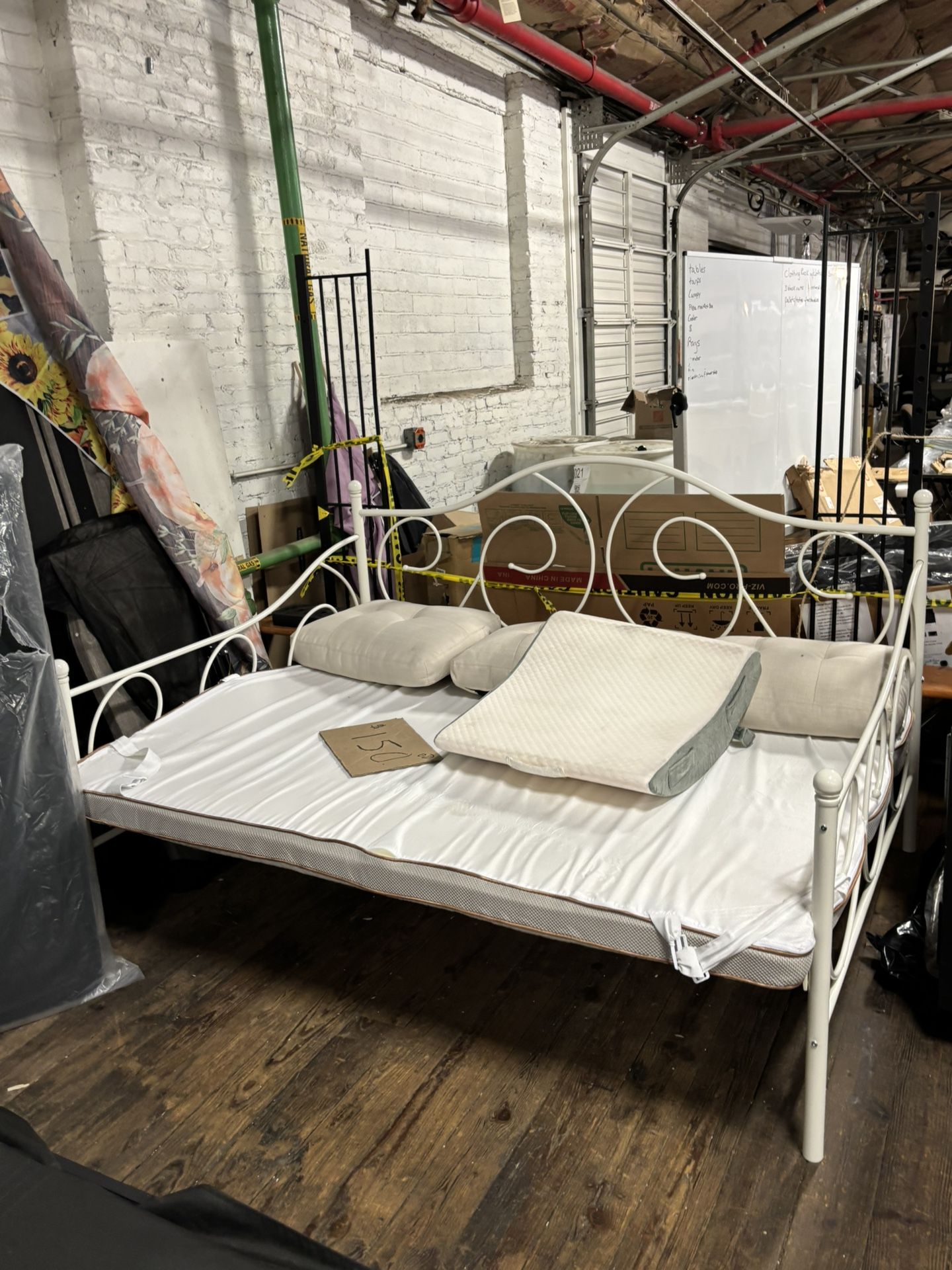 Full Size Day Bed Frame And Mattress Topper