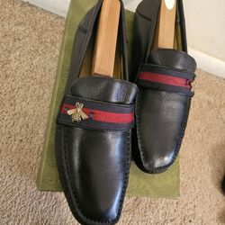 GUCCI LOAFERS 