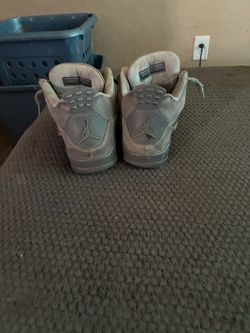 Jordan 4s