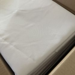84” White Round Tablecloths (10Pack)