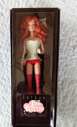 INTEGRITY TOYS JASON WU GOTHAM EVE KITTEN FASHION DOLL 