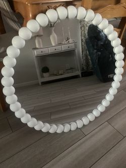 Round Decorative Mirror 