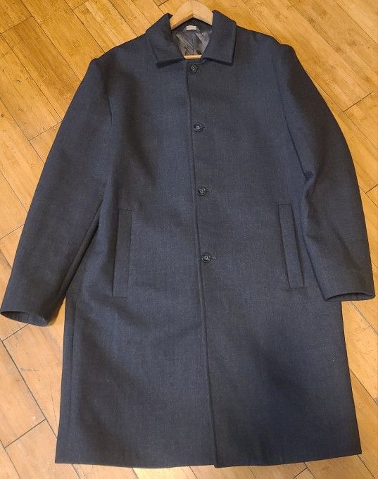 Banana Republic Men's Coat 100 % Wool Size Large 