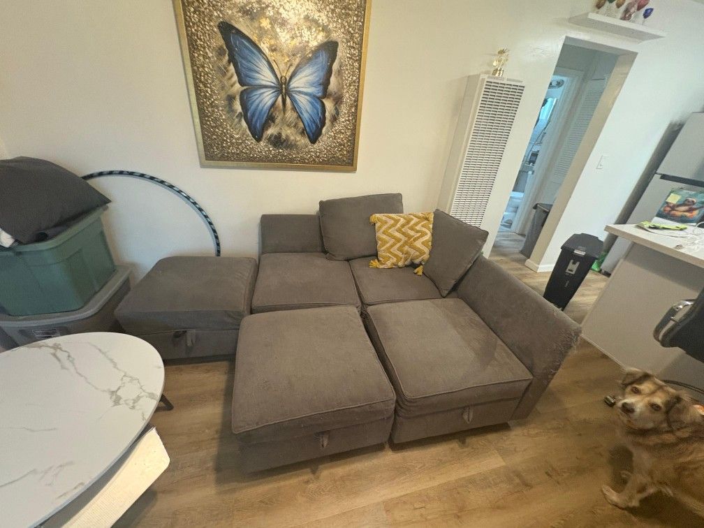 Free Couch (Pick Up Tuesday Night)