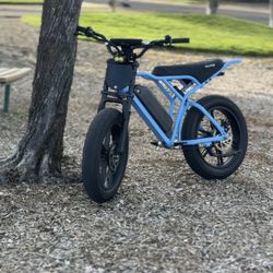 Tst R002 - Custom Build