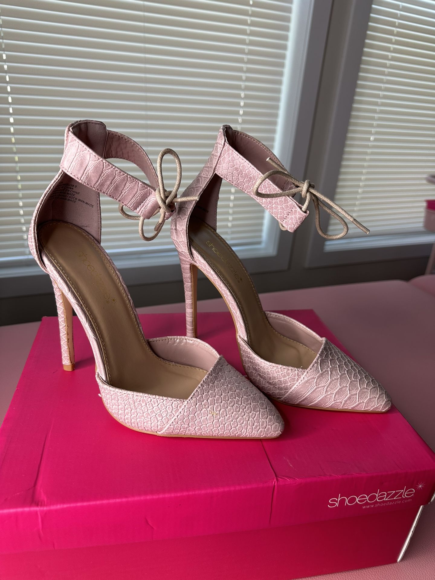 Shoedazzle Heels