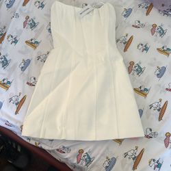 Prettylittlethings dress