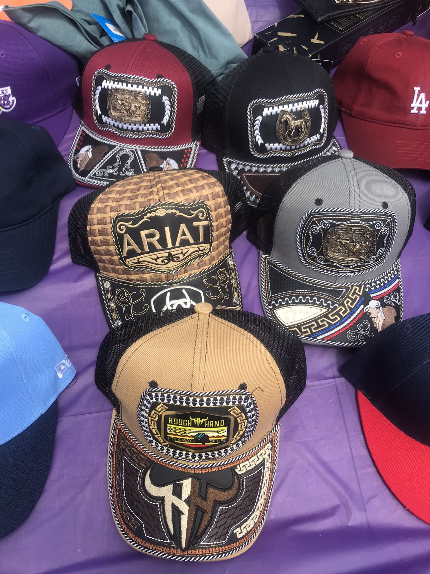 Gorras Nuevas Bordadas Con Hilo 