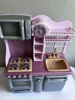 Toy / kitchen