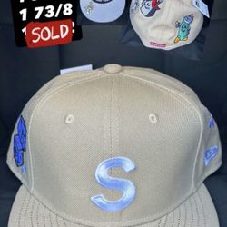 SUPREME FITTED HAT