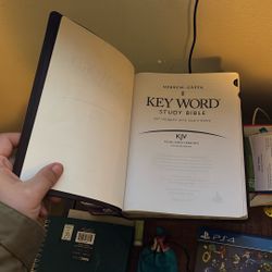 Key Word Study Bible
