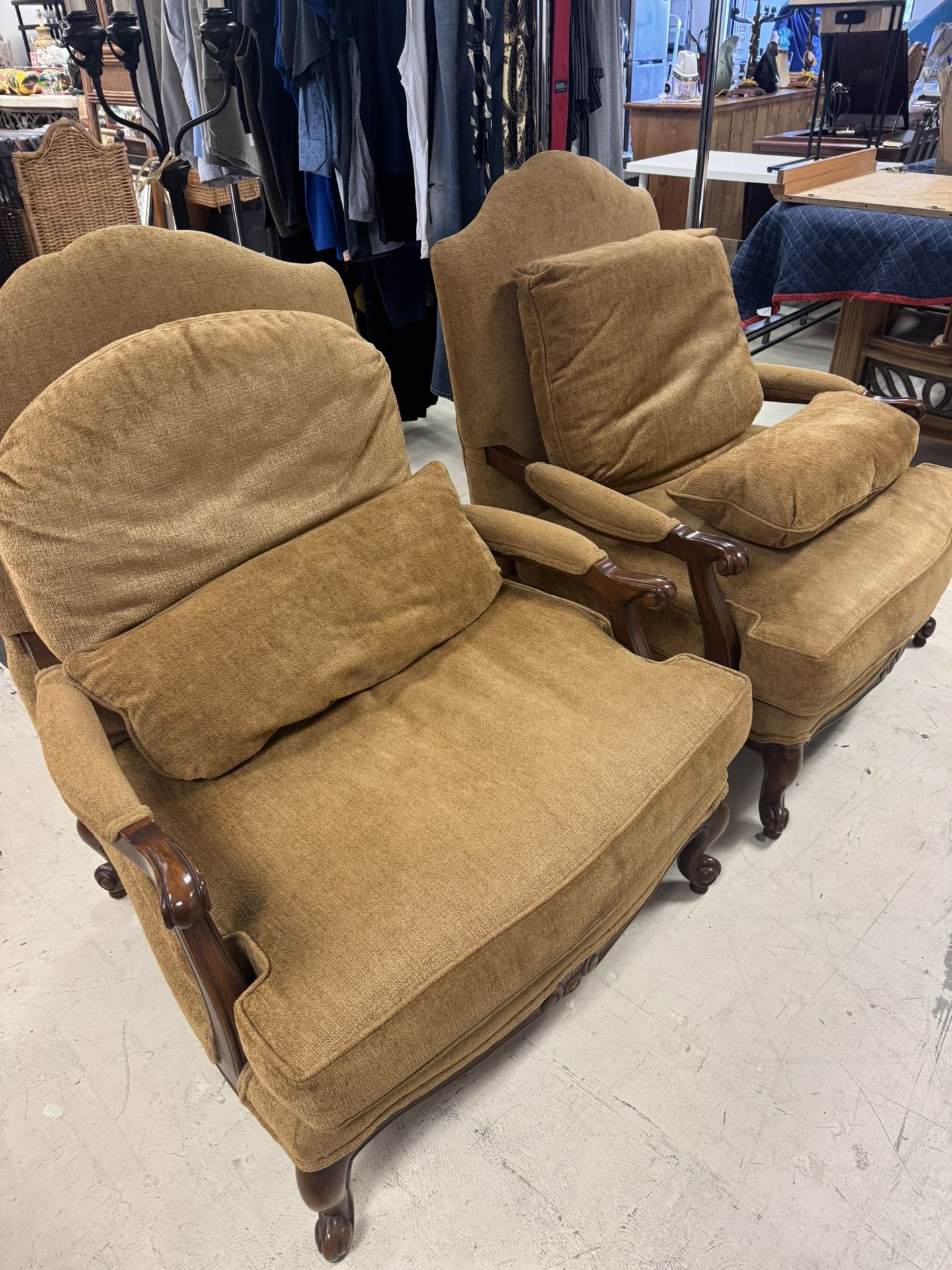 Pair Of Hickory White Vintage Accent Chairs - Excellent Condition - Originally $2900