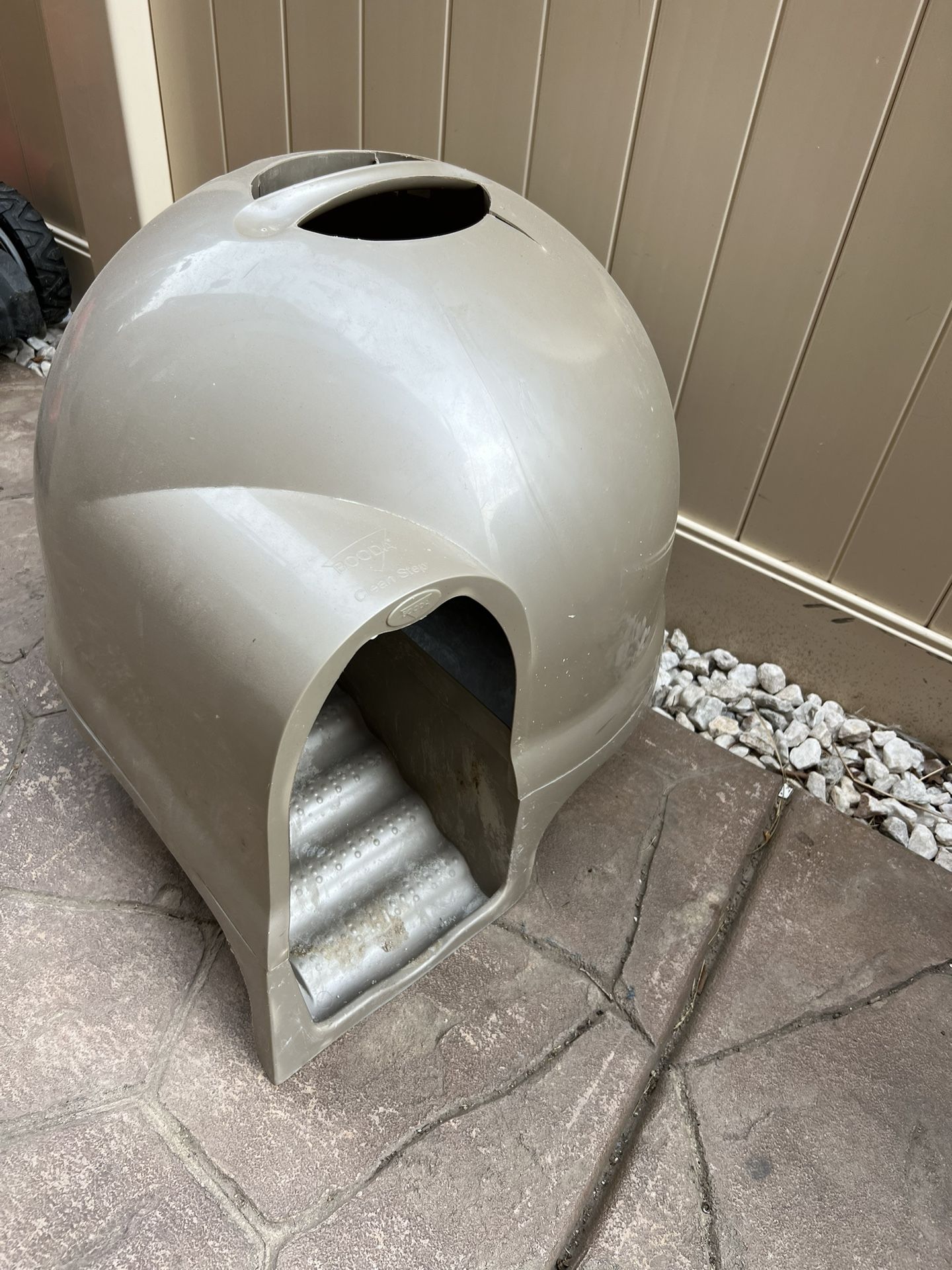 Cat Privacy Litter Box
