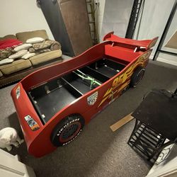 Car Racing Bed