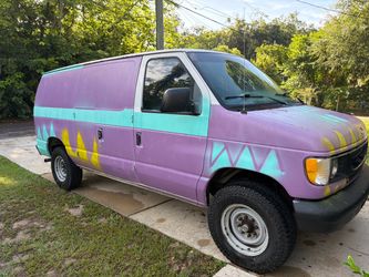 2000 Ford E-250