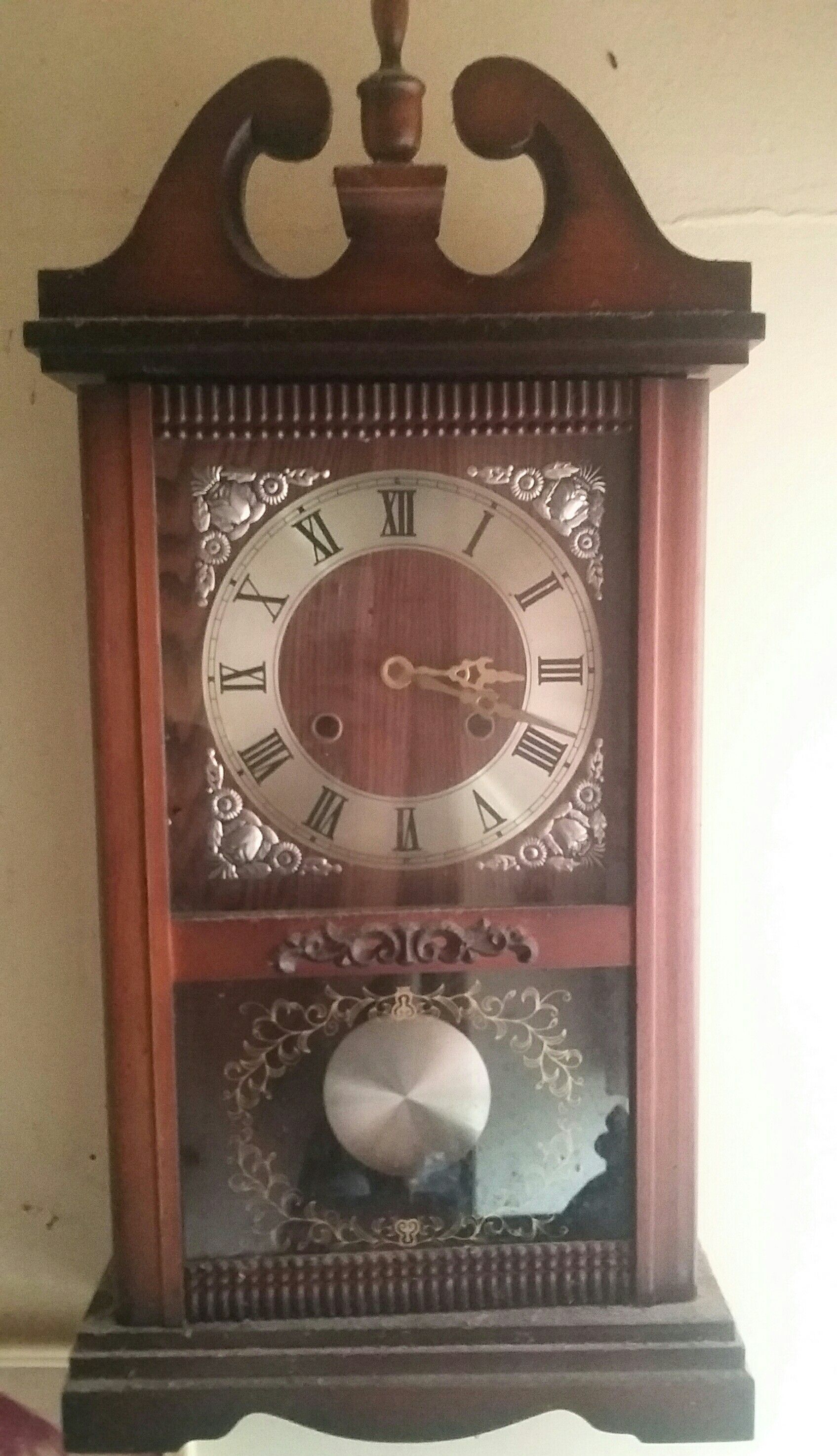 Antiquarian Wooden clock w/ bell alarm