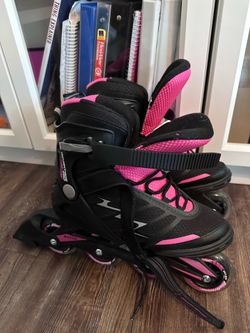 Size 9 women’s inline skates