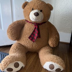 Giant Teddy Bear 