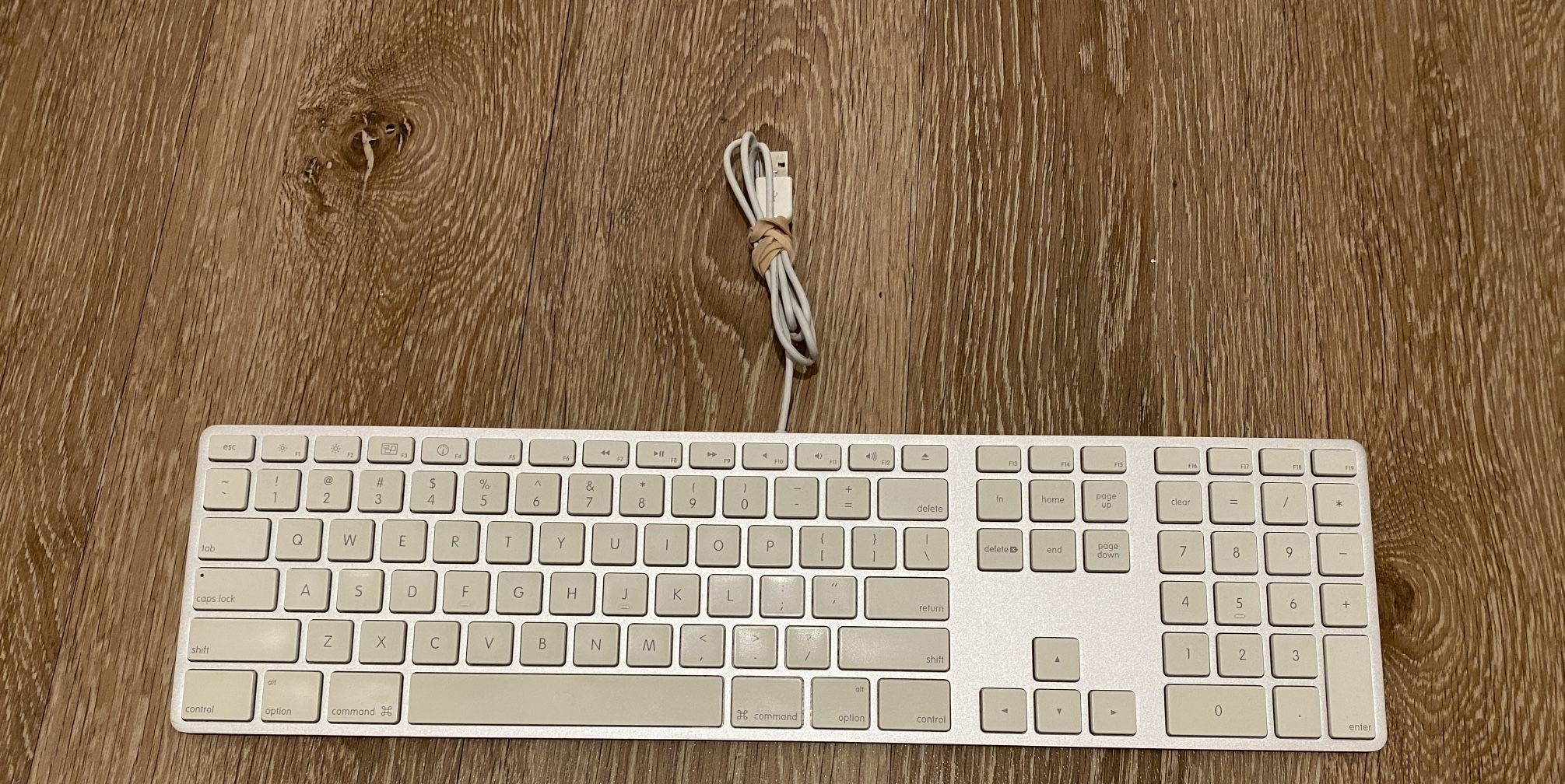 Working Apple Keyboard