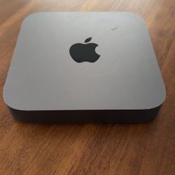 Mac Mini 2018 i3
