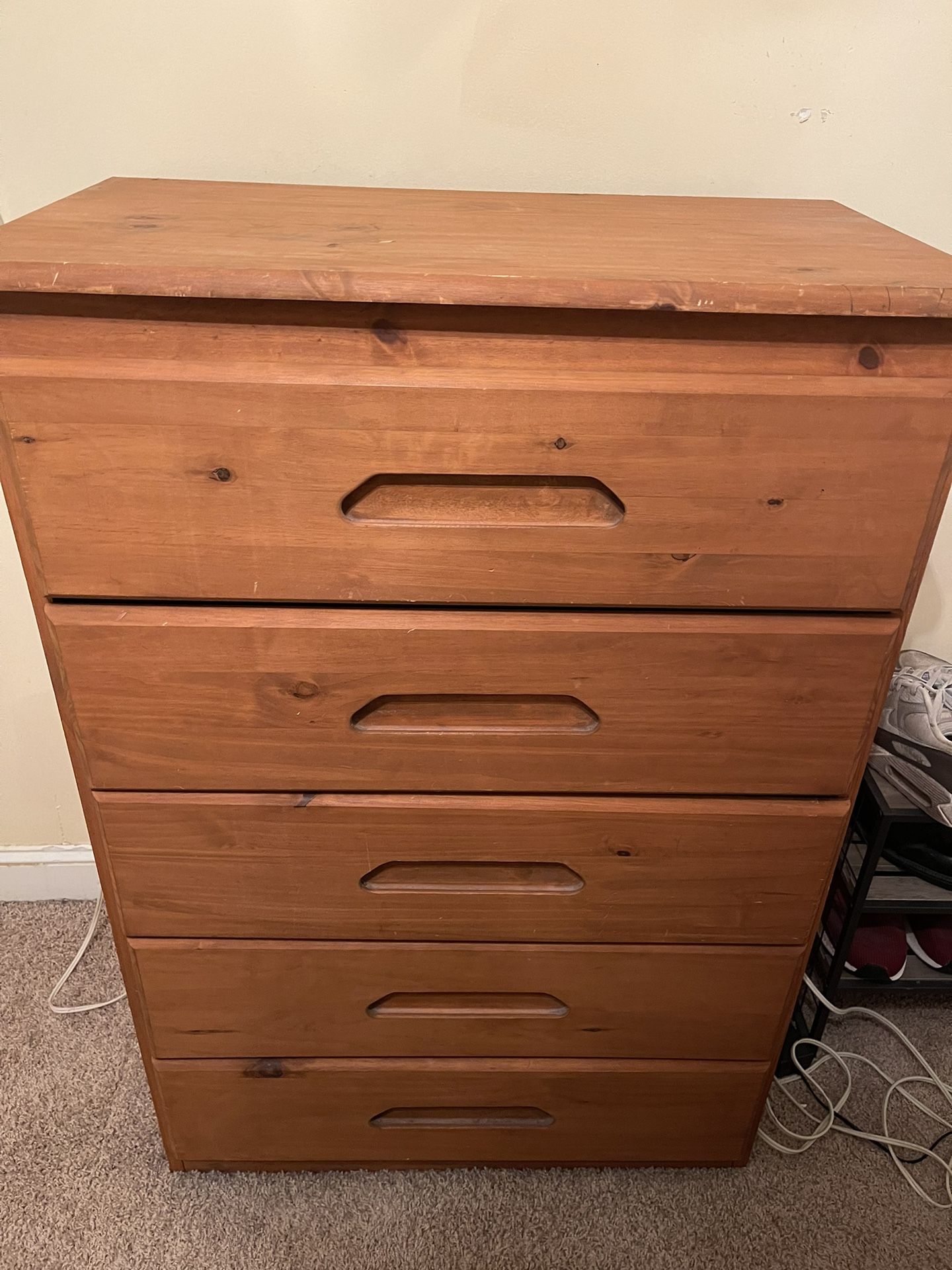 Dresser