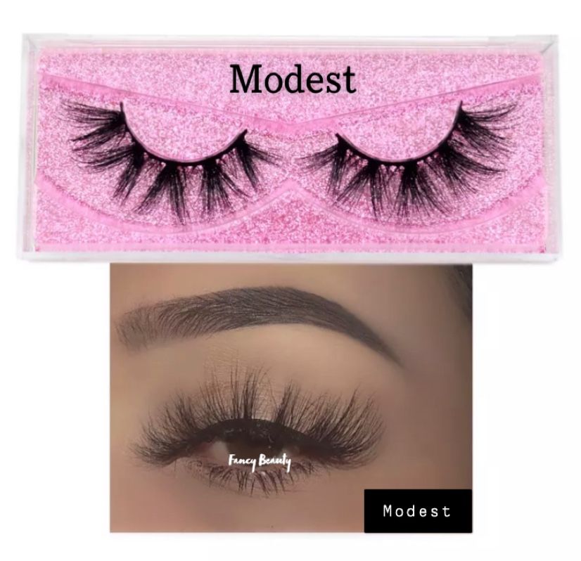 Fancy Beauty & Co. Lash “Modest”