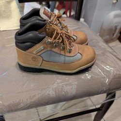 Kids Timberlands Size 1 Y