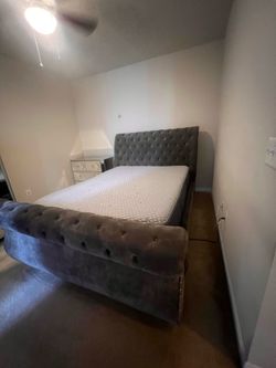 Queen gray upholstered sleigh bed frame + adjustable base + queen mattress