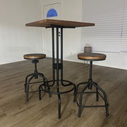 Bistro Bar Table W/2 Barstool 