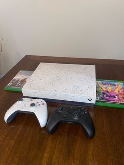 Xbox One X Custom White Speckled Edition + 2 Controllers + 2 Games | Elite Controller