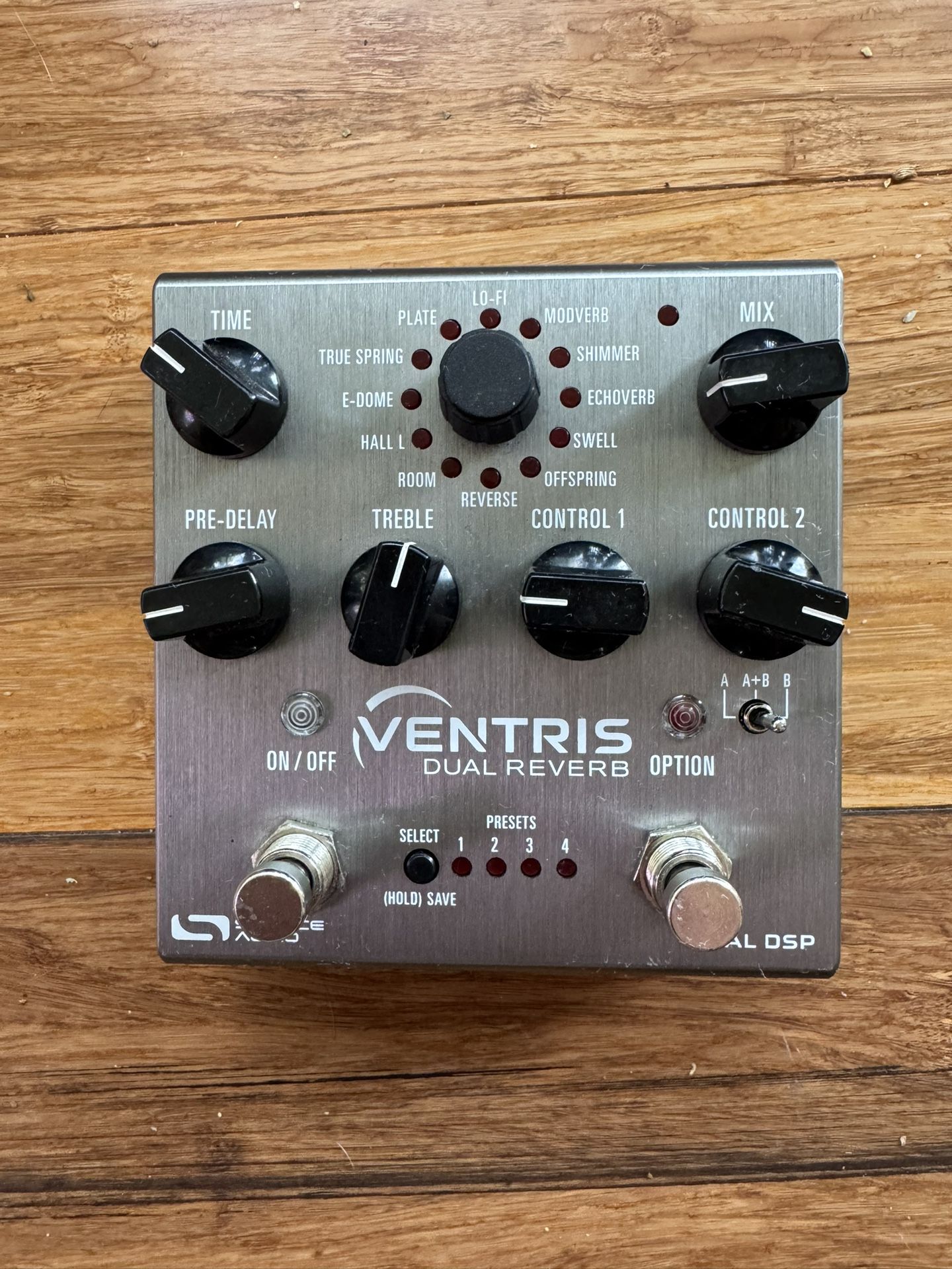 Source Audio Ventris dual reverb