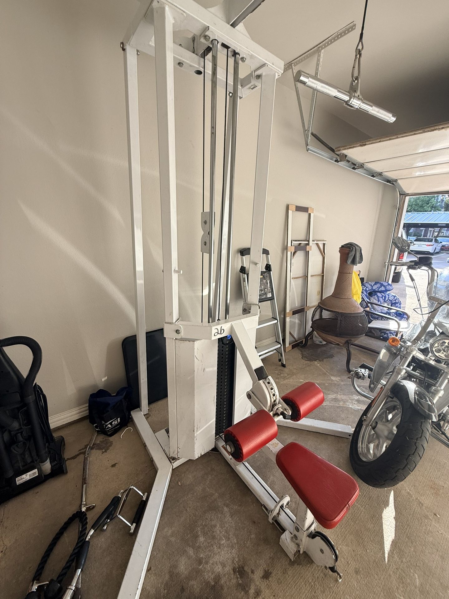 Gym Equipment Pull Up