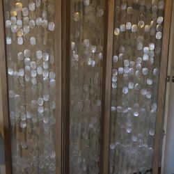 ROOM DIVIDER/SCREEN/PARTITION/ WIND CHIME  Capiz Shells!  (Restocking Soon!)