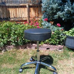 Adjustable 26.5" Doctors Body Medical Exam Rolling Chair Black