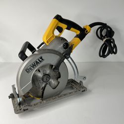 Dewalt 7-1/4” Wormdrive Corded Circular Saw 15A - DWS535