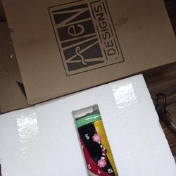 Enesco Allen Designs One Shell of a Time Rainbow Turtle Sculpted Pendulum Wall Clock, 7.28 Inch, Multicolor