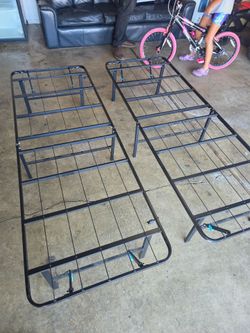 2 Platform bed frames