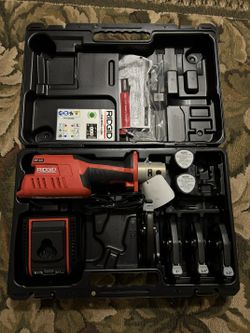 RIDGID® RP 241 Pressing Tool
