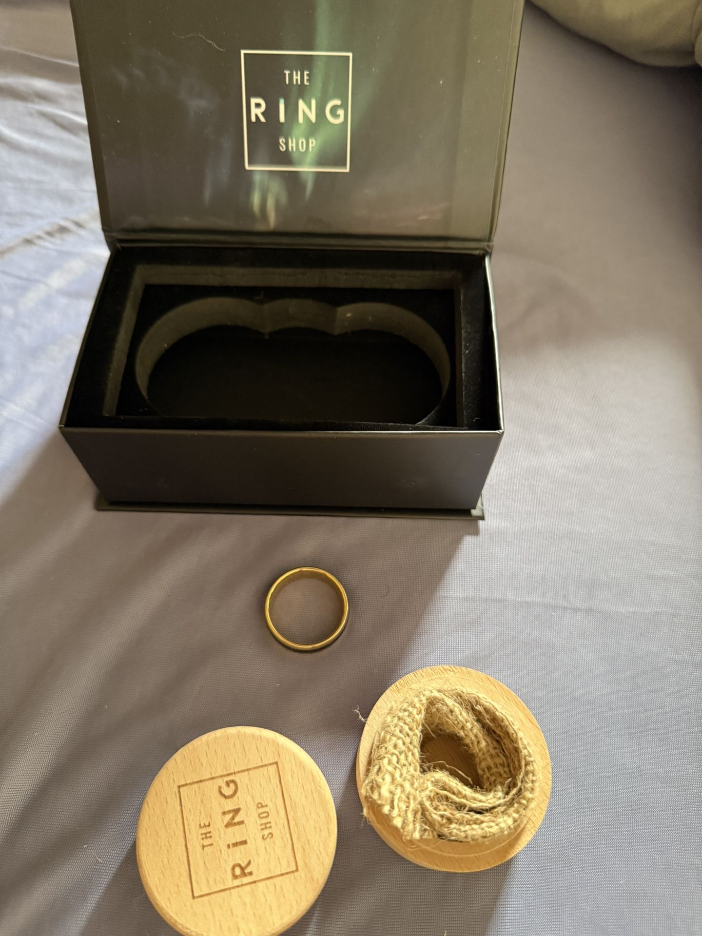 The Ring Shop Ring 13.5 Size