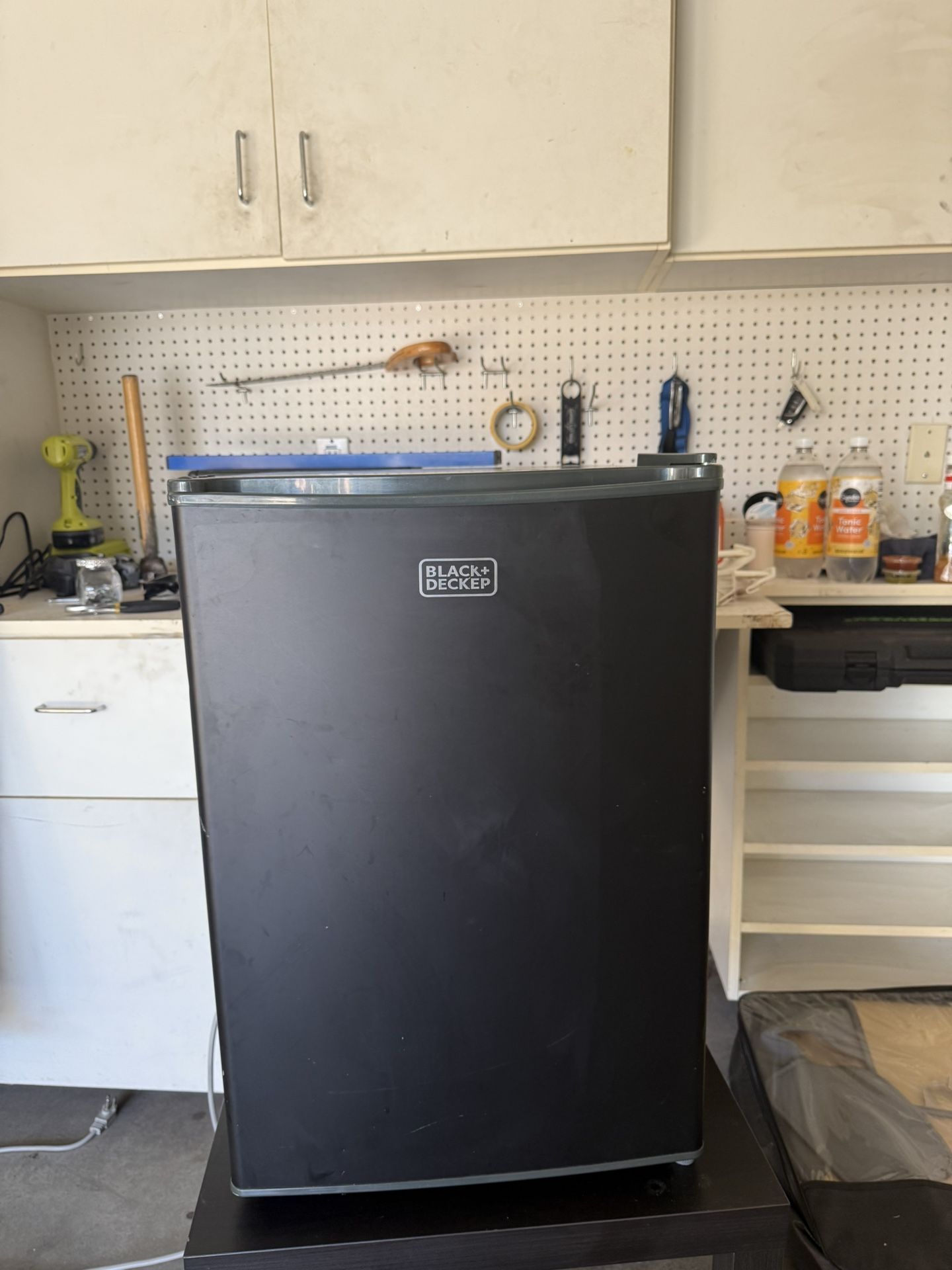 Mini Fridge 