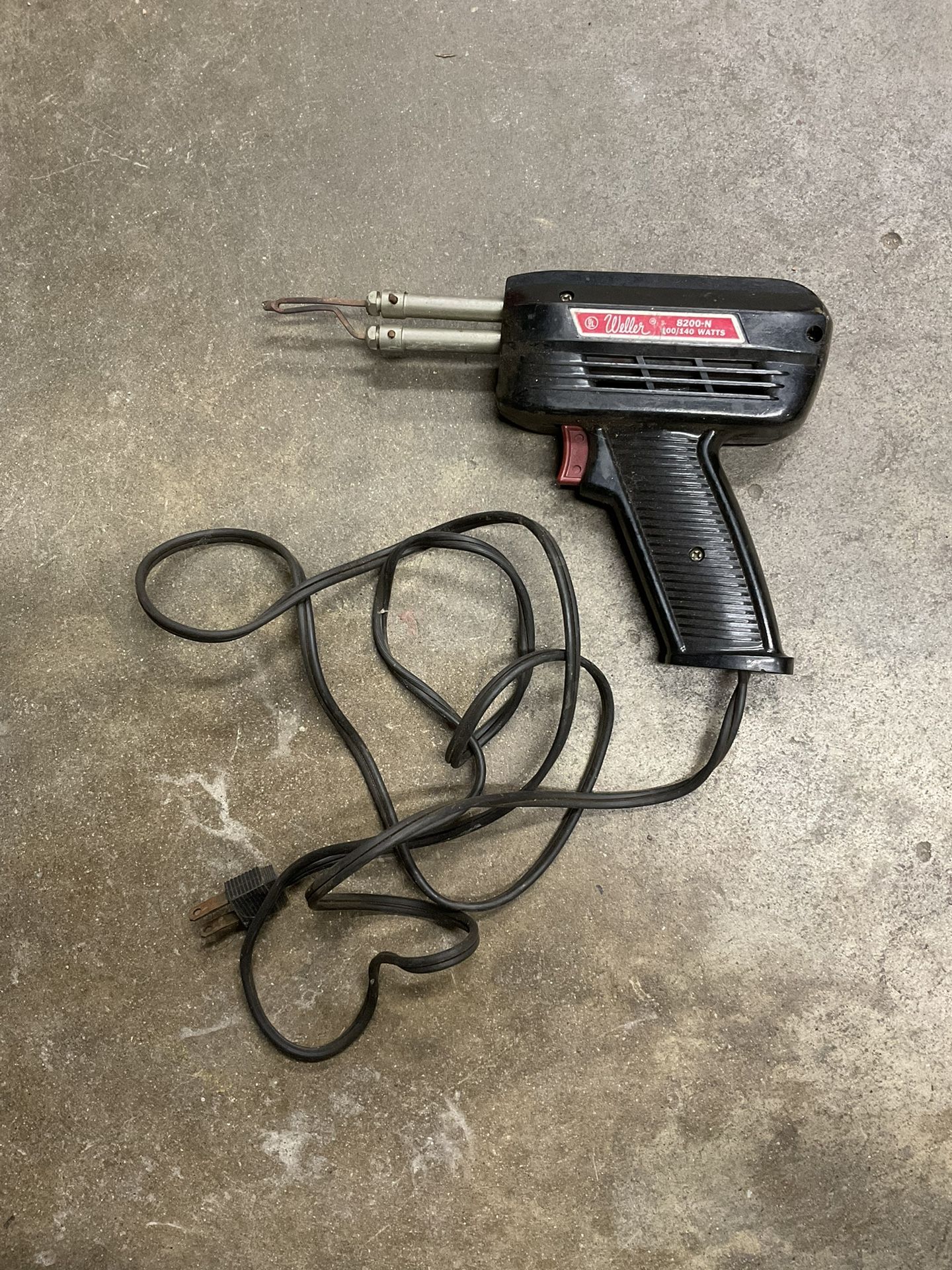 Vintage Weller Soldering Gun Model 8200-N 100/140 Watts 120V 60CY 1.2A Made In USA