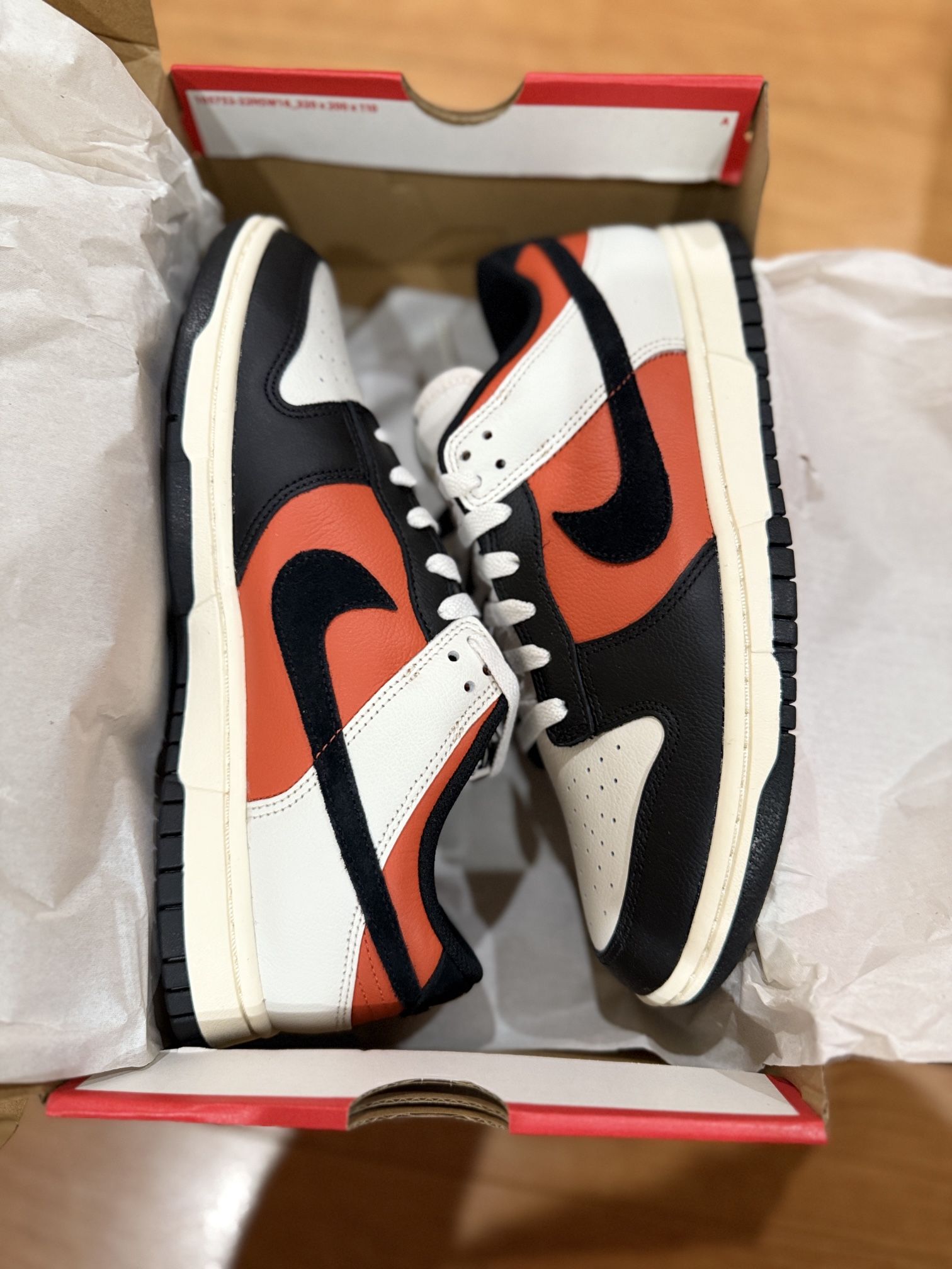 Nike Dunk Low Mem size 8 