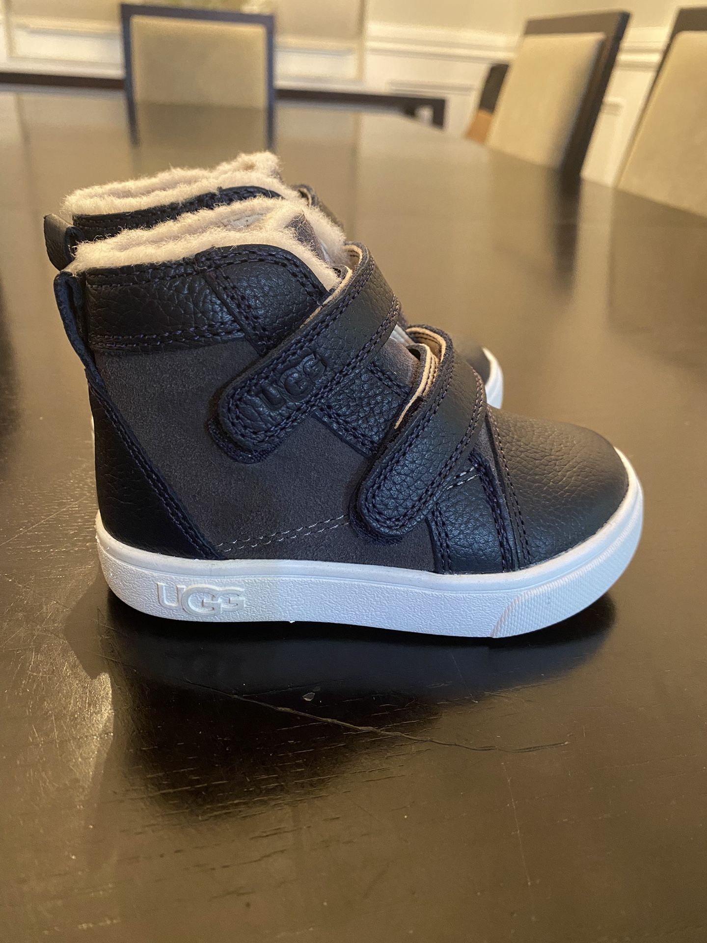 UGG Renton Boots, Size 6