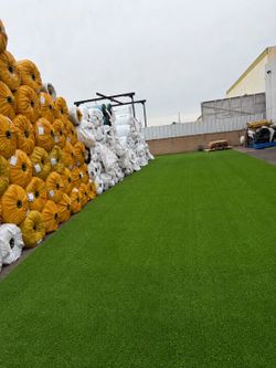 Artificial Grass - Sacate Sintetico Turf